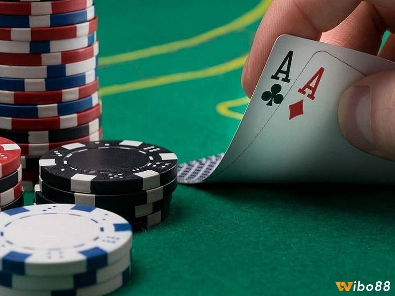 Cách chơi poker giỏi cần rèn luyện thường xuyên nâng cao trình độ