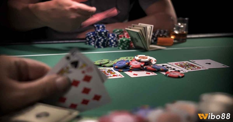 Tìm hiểu thông tin về poker online và kinh nghiệm chơi poker online hiệu quả